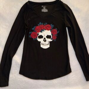 No Boundaries Black Long Sleeve with Skull and Red Roses